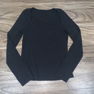 Square neck black long sleeve